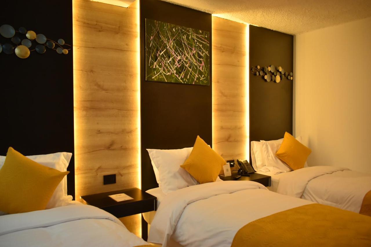 Hotel Vaway Cuenca Dış mekan fotoğraf