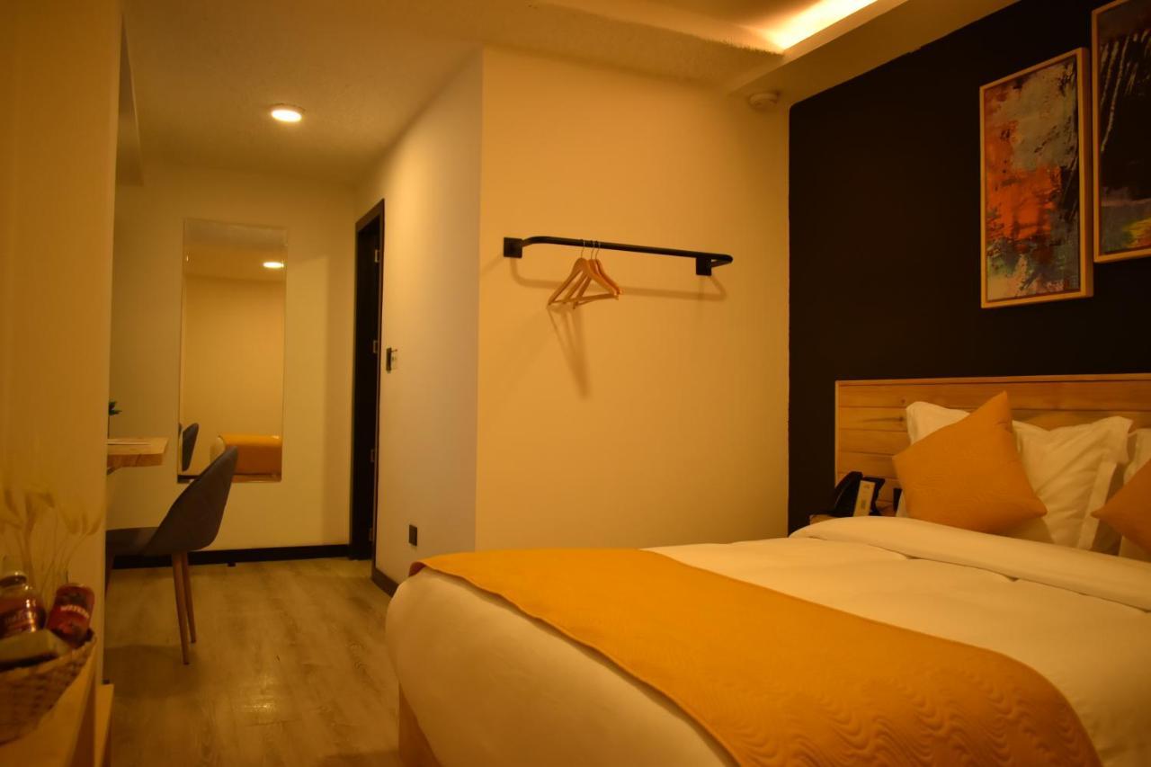 Hotel Vaway Cuenca Dış mekan fotoğraf
