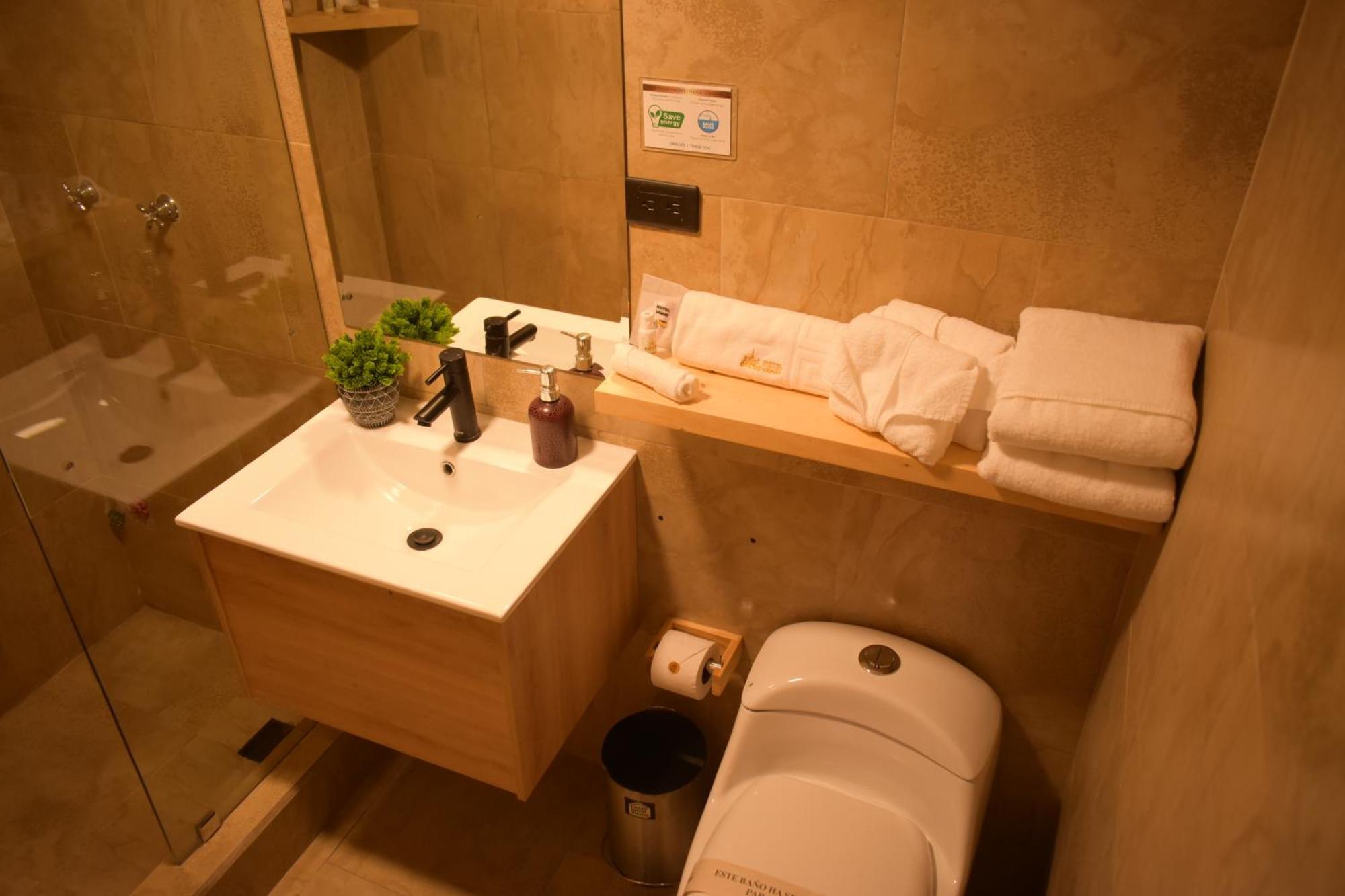 Hotel Vaway Cuenca Dış mekan fotoğraf